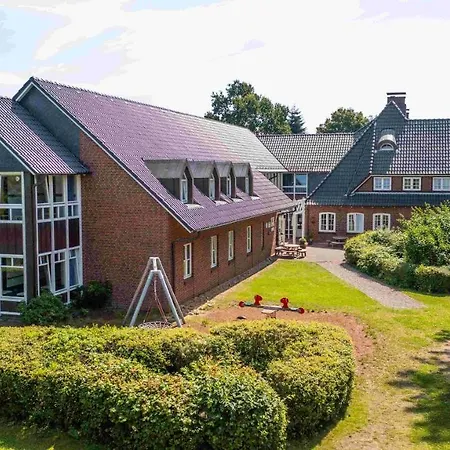 Husum *