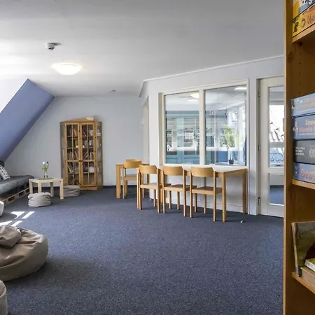 Hostel Jugendherberge Husum *
