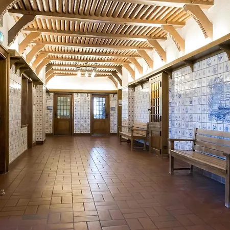 Jugendherberge Husum Hostel *